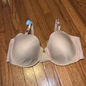 Warner's Intimates & Sleepwear - Warner’s Bra NWT Size 44C Warner's Intimates & Sleepwear - Warner’s Bra NWT Size 44C